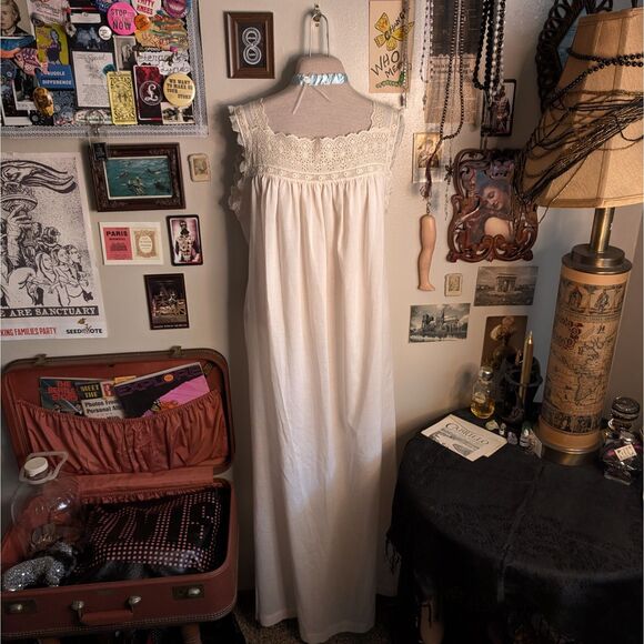 Dior Other - Vintage Christian Dior Lace Slip Dress Women's Medium/Large Light Pink Nightgown